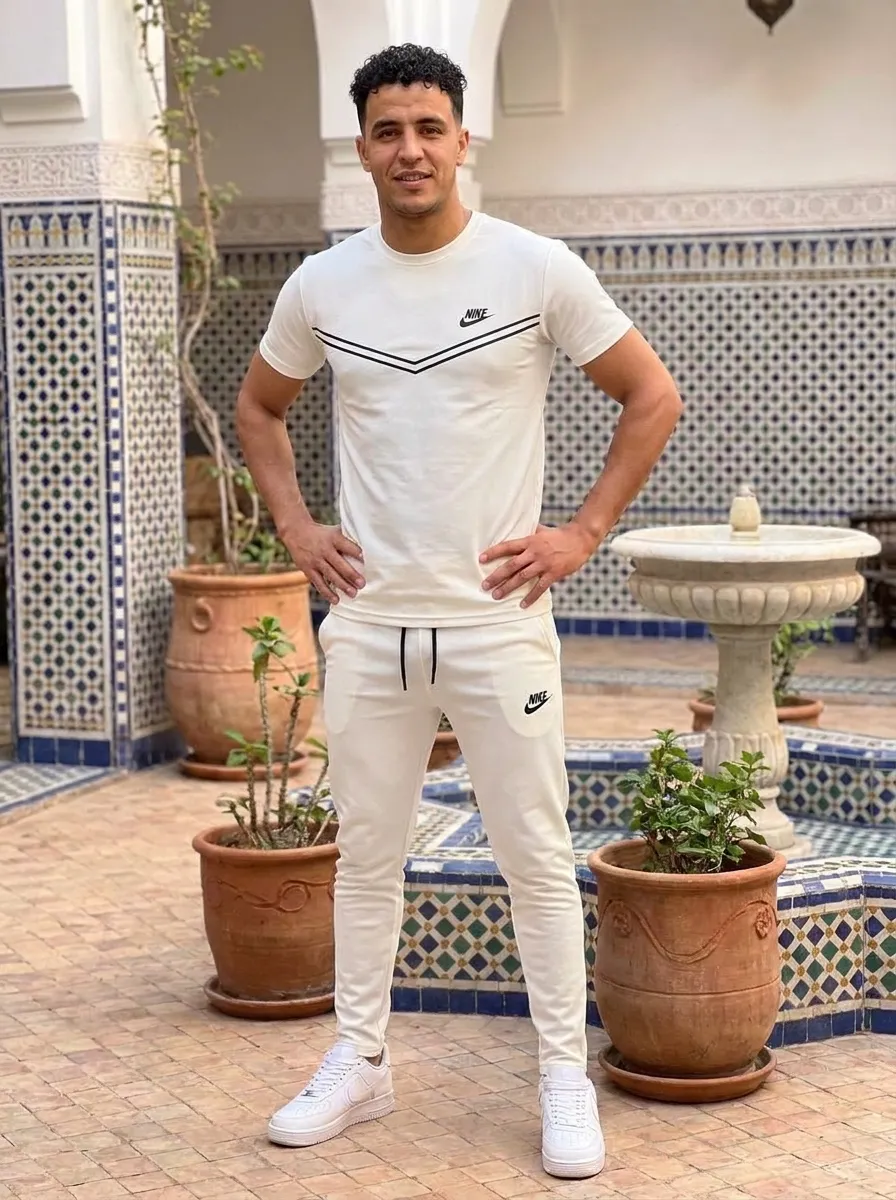 Ensemble Nike DM